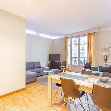 Appartement Place Du Trocadero ปารีส ภายนอก รูปภาพ