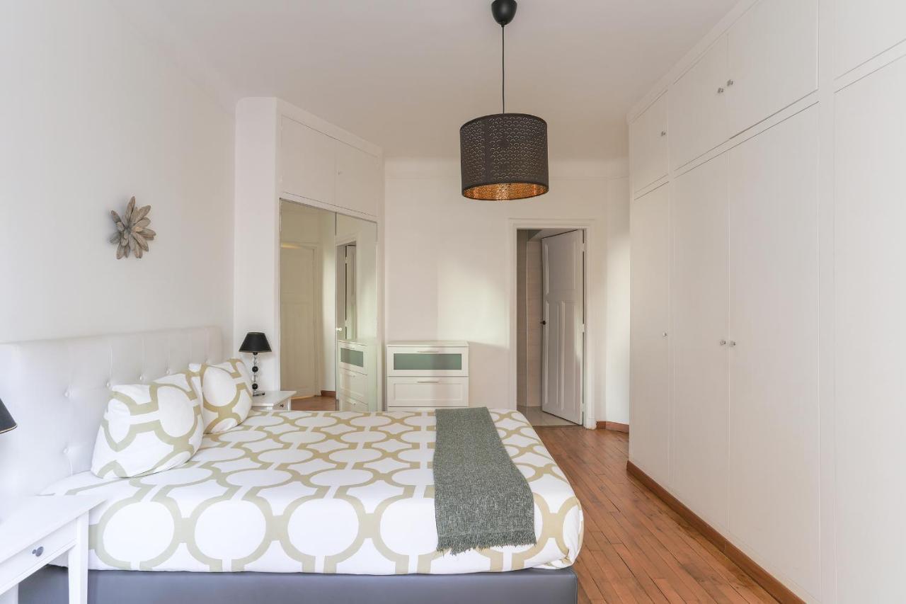 Appartement Place Du Trocadero ปารีส ภายนอก รูปภาพ