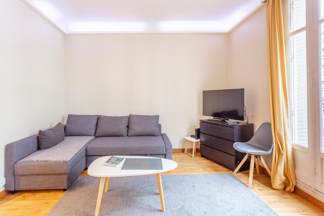 Appartement Place Du Trocadero ปารีส ภายนอก รูปภาพ