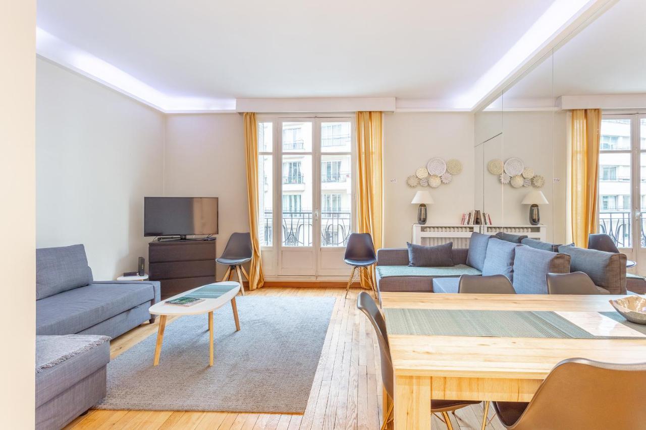 Appartement Place Du Trocadero ปารีส ภายนอก รูปภาพ